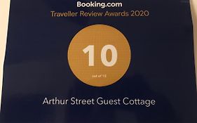 Arthur Street Guest Cottage No16